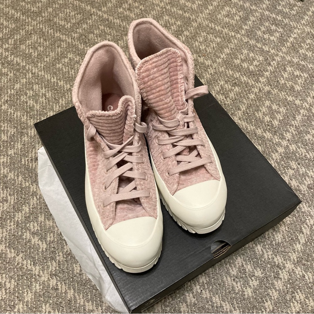 NEW Converse Pink CTAS Lugged 2Platforms
